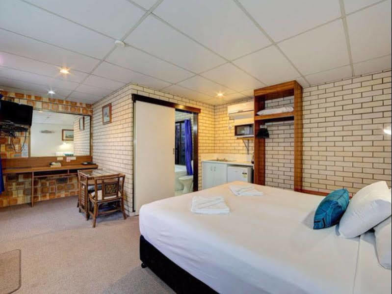Chalet Motor Inn Bundaberg Luaran gambar
