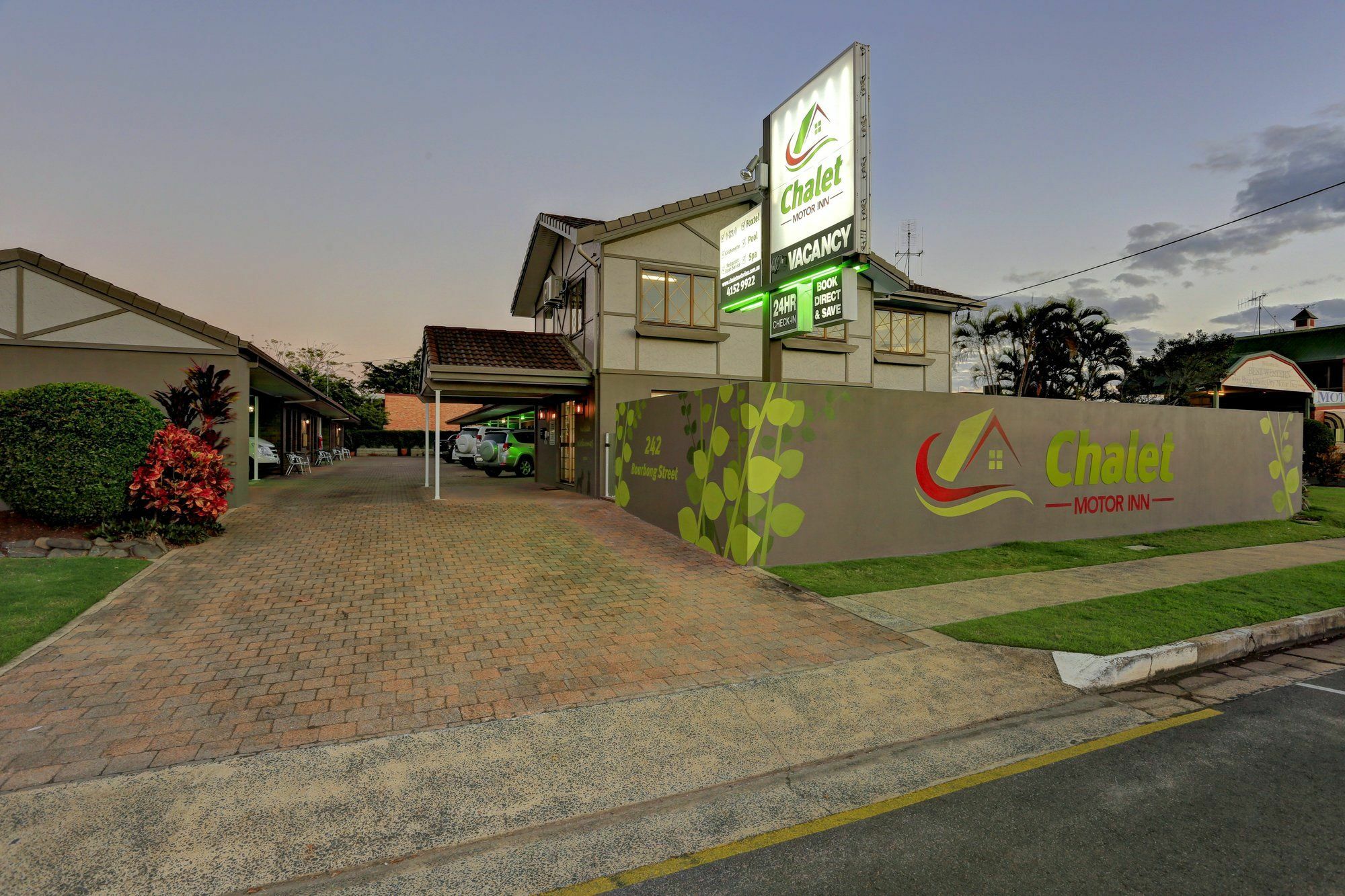 Chalet Motor Inn Bundaberg Luaran gambar